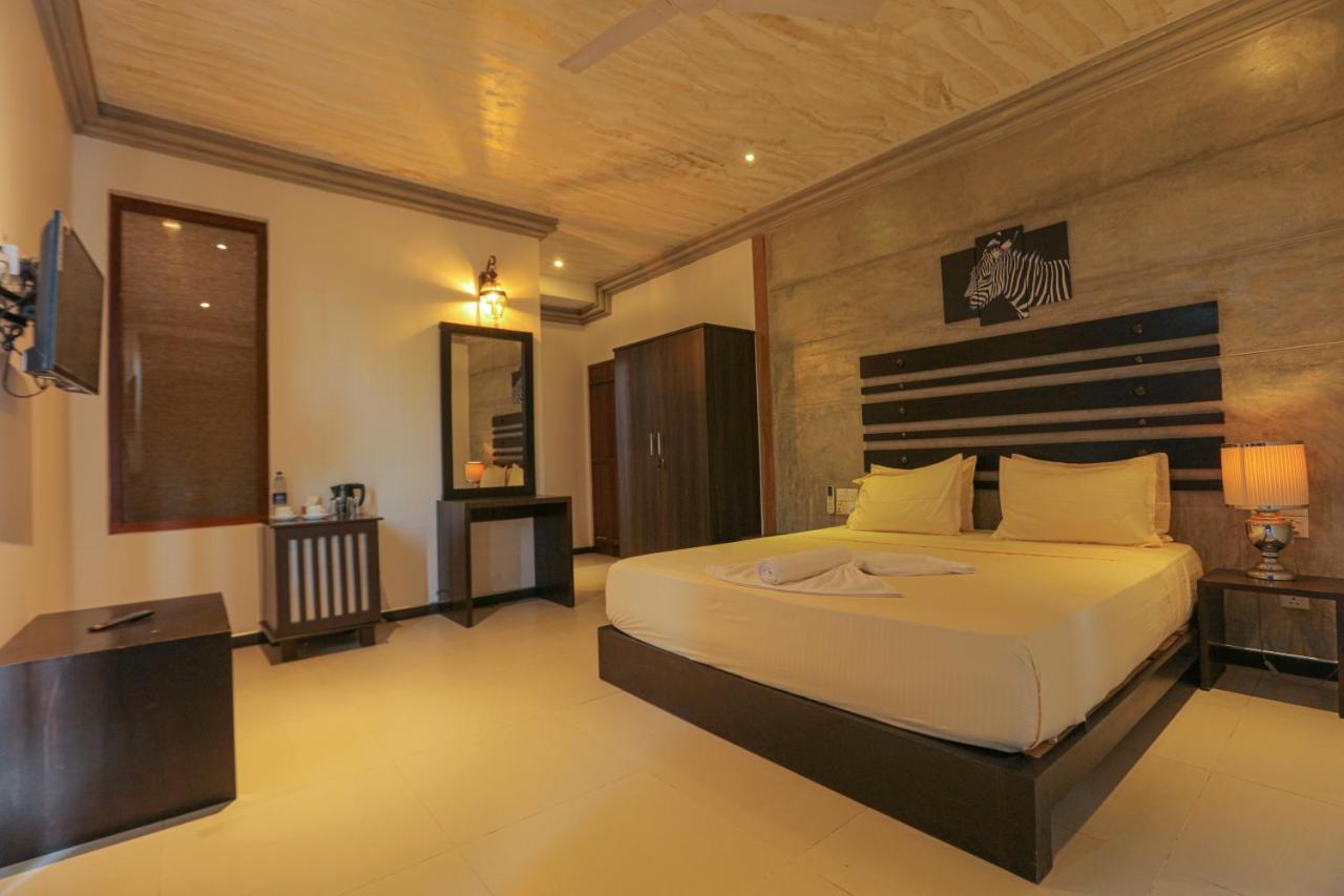 Summerside Residence Negombo Exteriör bild